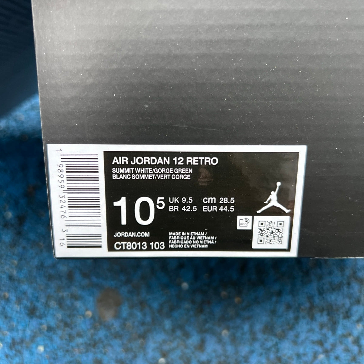 Air Jordan 12 Retro Bucks Gorge Green CT8013-103
