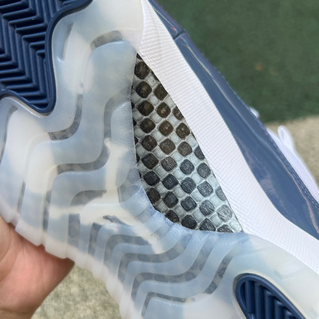 Nike Air Jordan 11 Retro Low Diffused Blue FV5104-104