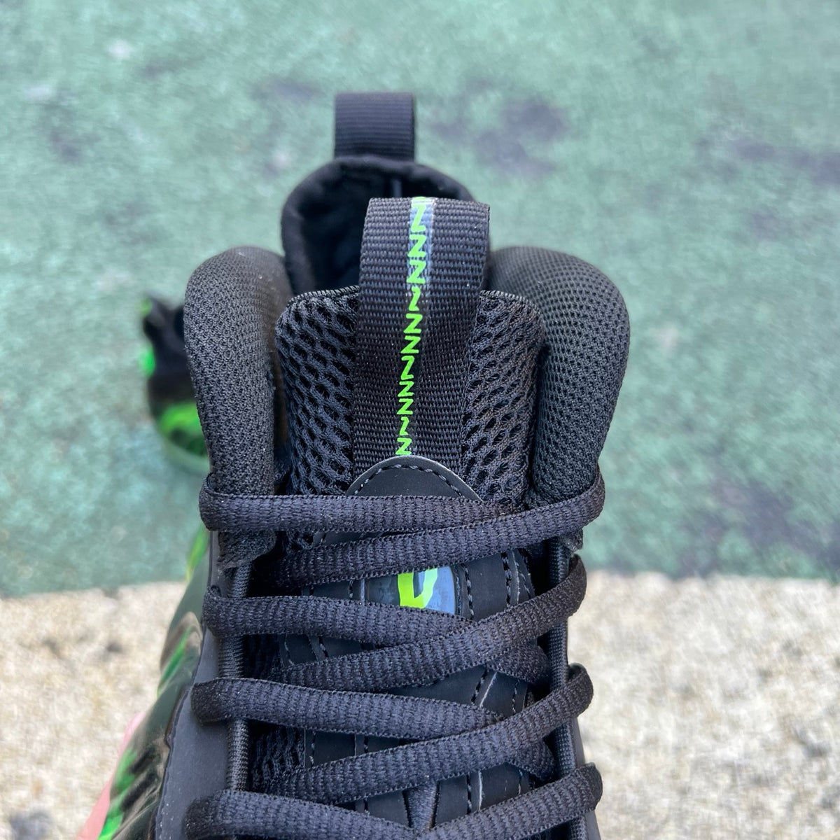 Nike Air Foamposite One ParaNorman 579771-003