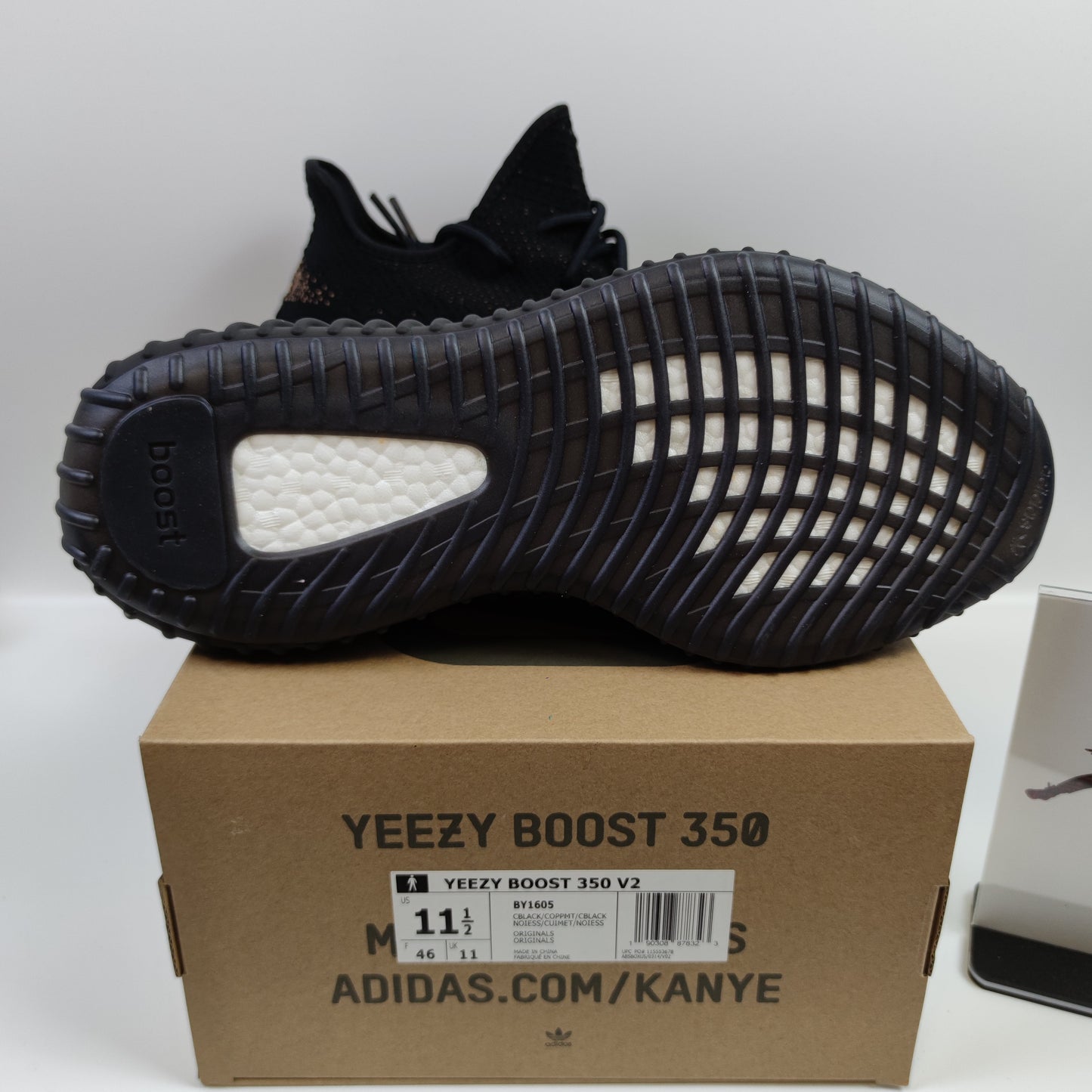 Adidas Originals Yeezy Boost 350 V2 "Core Black Copper" BY1605 - Nike x Jordan