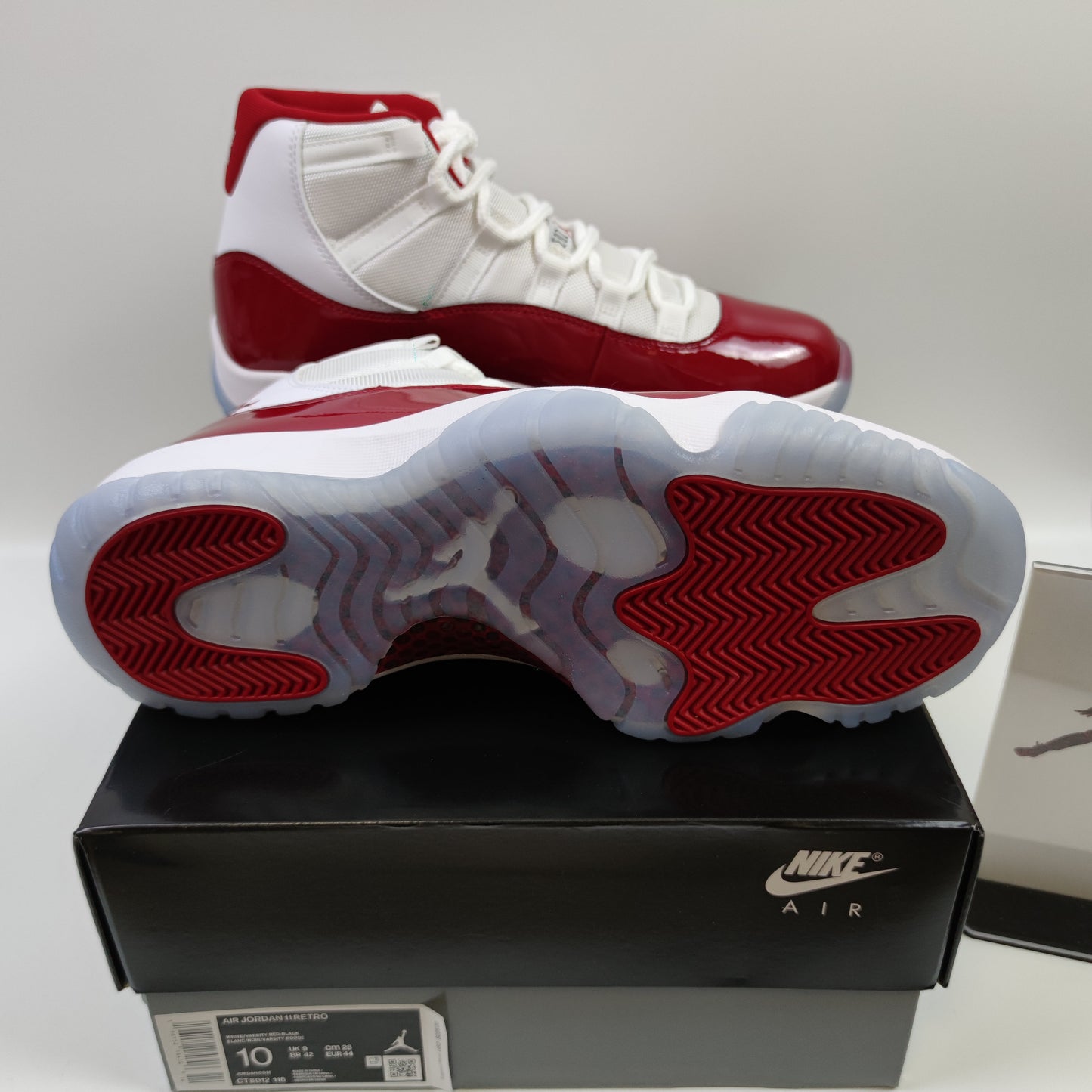 Air Jordan 11 Retro "Cherry" CT8012-116 - Nike x Jordan