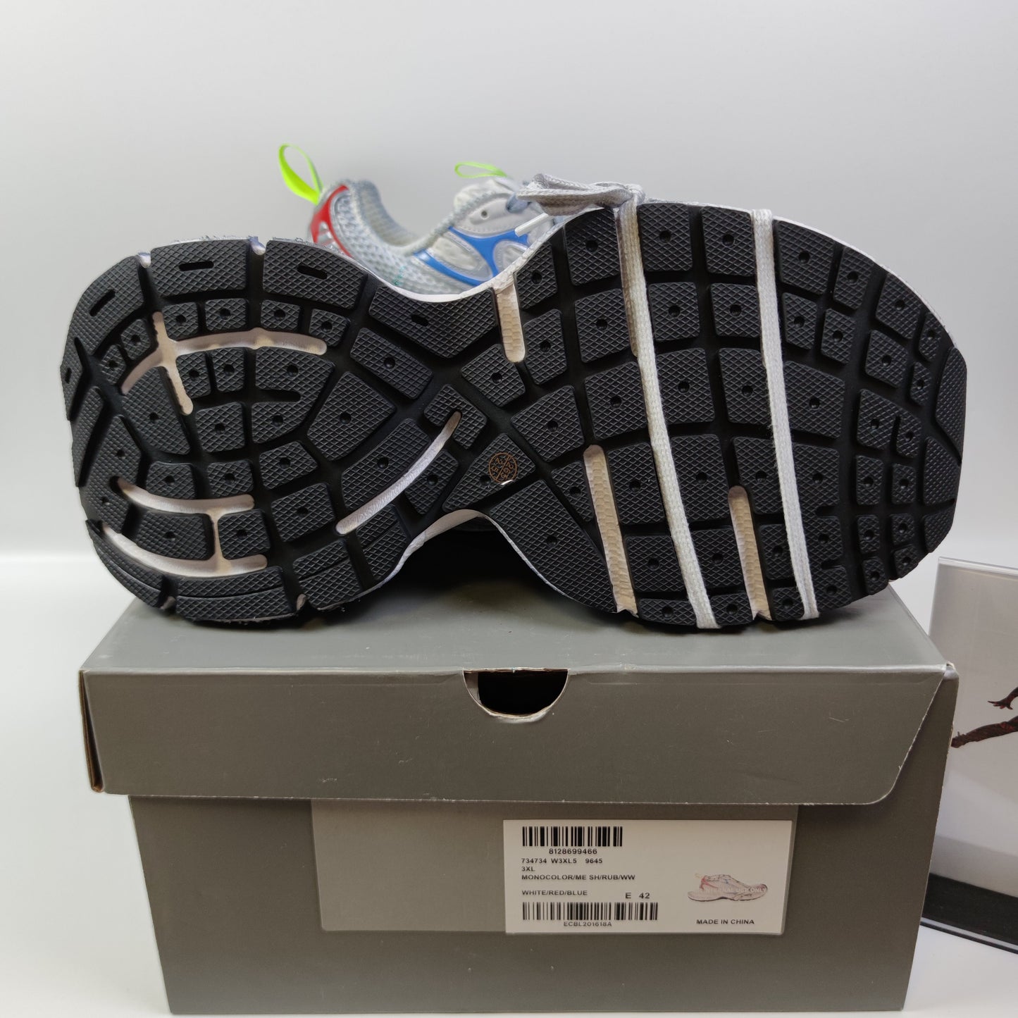 Balenciaga 3XL 734734W3XL59645 - Nike x Jordan