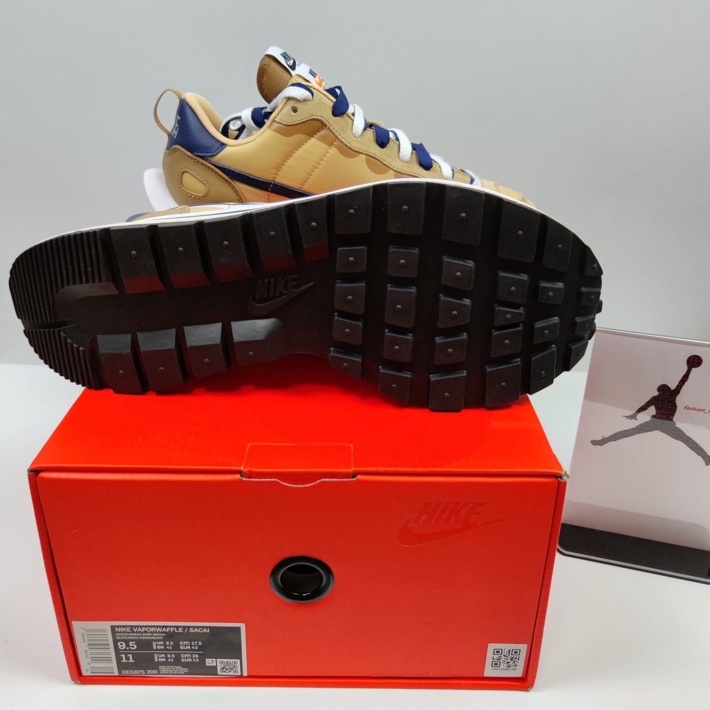 Sacai x Nike VaporWaffle "Sesame and Blue Void" DD1875-200 - Nike x Jordan