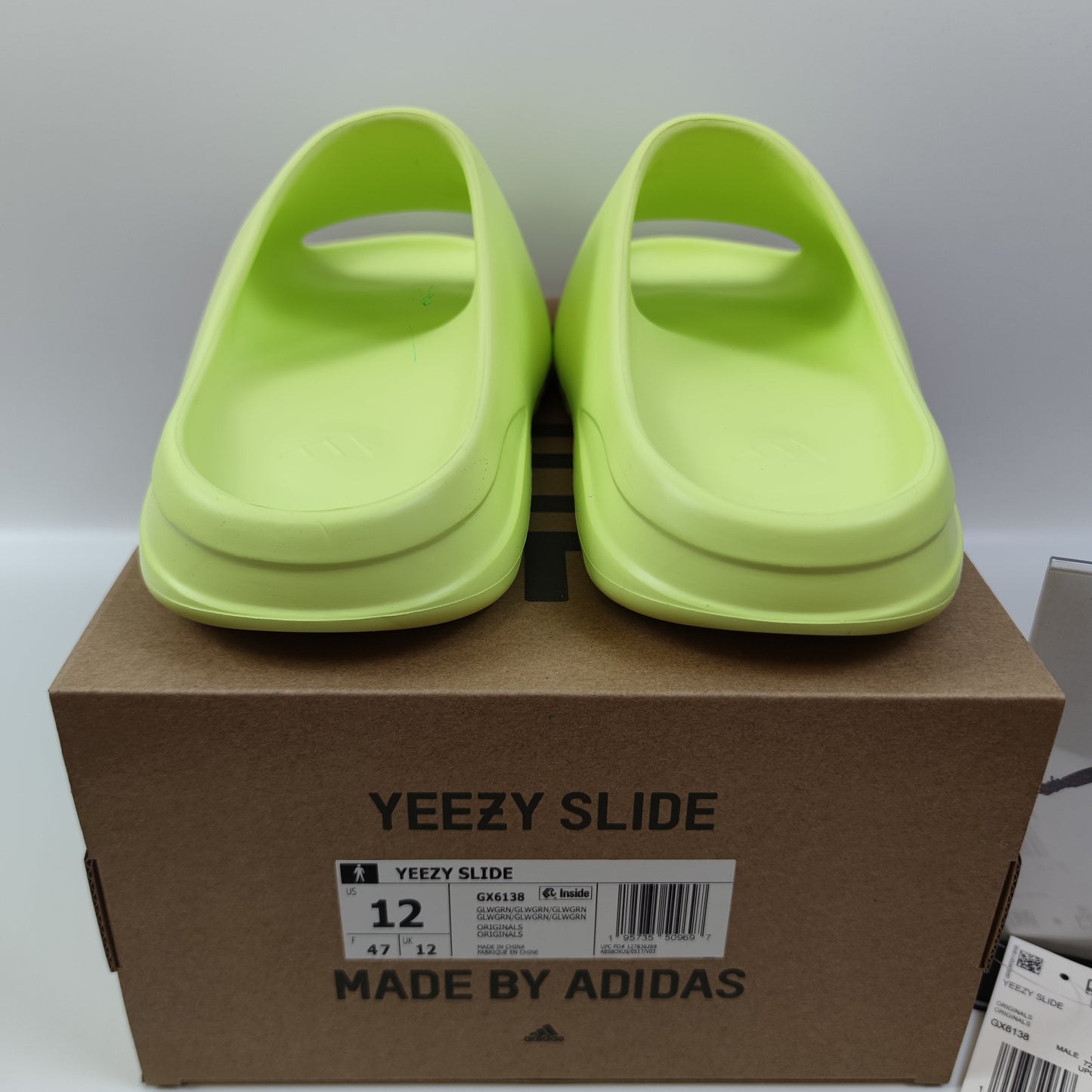 Adidas Originals Yeezy Slide "Glow Green" GX6138 - Nike x Jordan