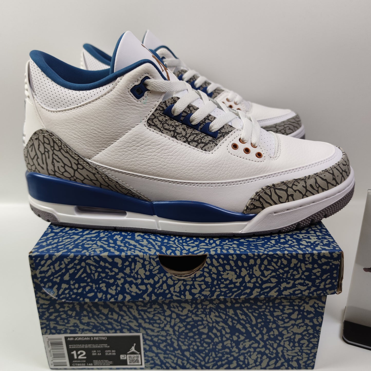 Air Jordan 3 Retro "White and True Blue" CT8532-148 - Nike x Jordan