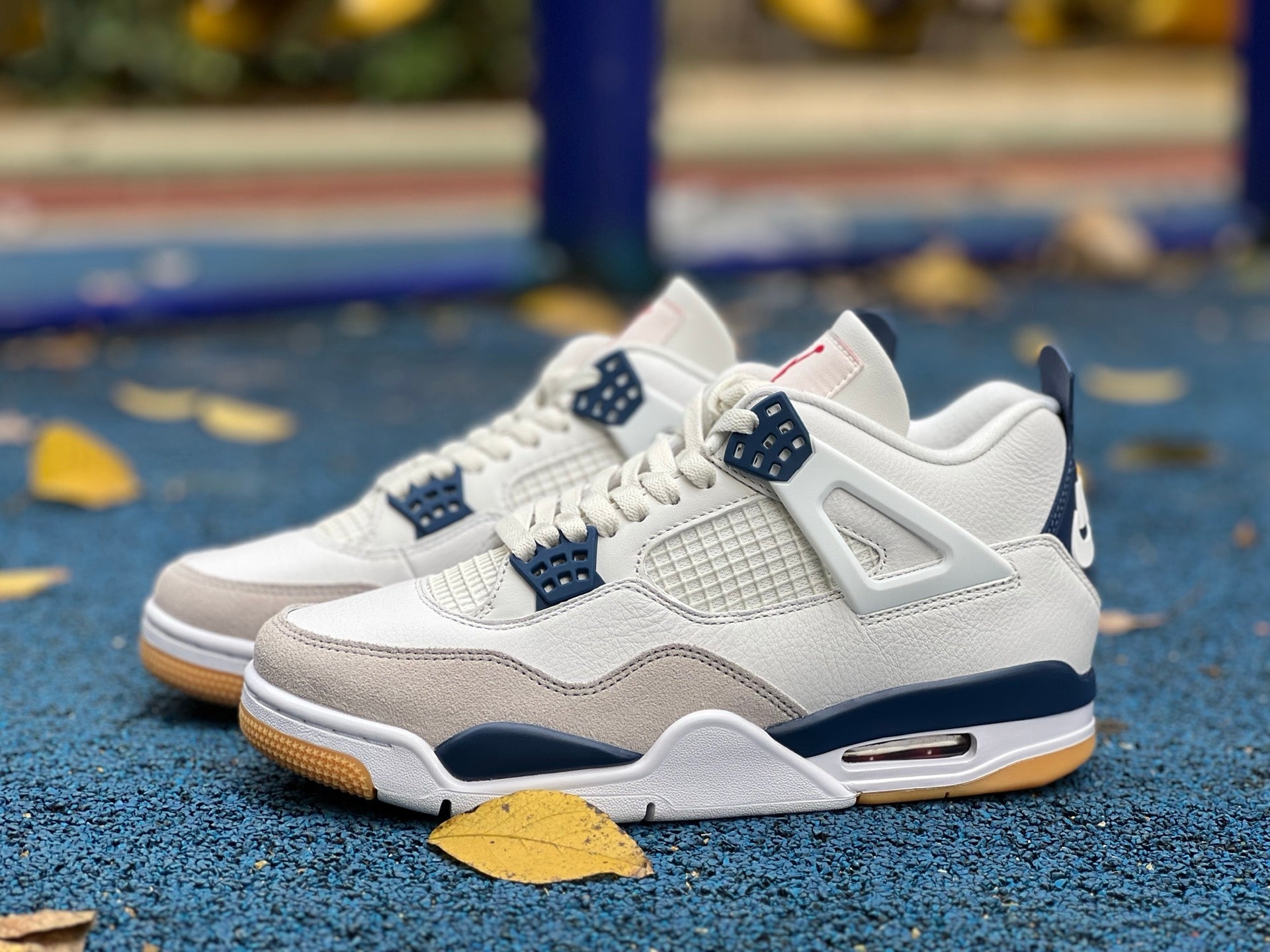 Air Jordan 4 Retro SB Navy DR5415-100 - Nike x Jordan
