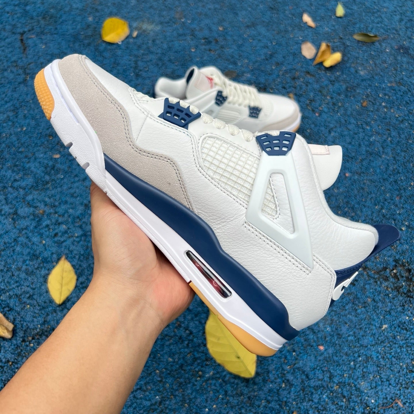 Air Jordan 4 Retro SB Navy DR5415-100 - Nike x Jordan
