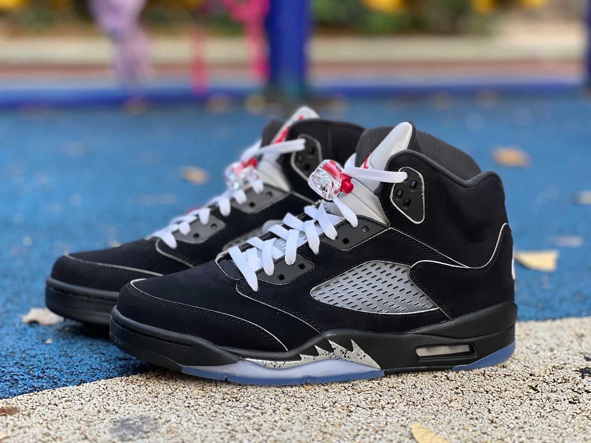 Air Jordan 5 "Black Metallic Reimagined" HF3975-001 - Nike x Jordan