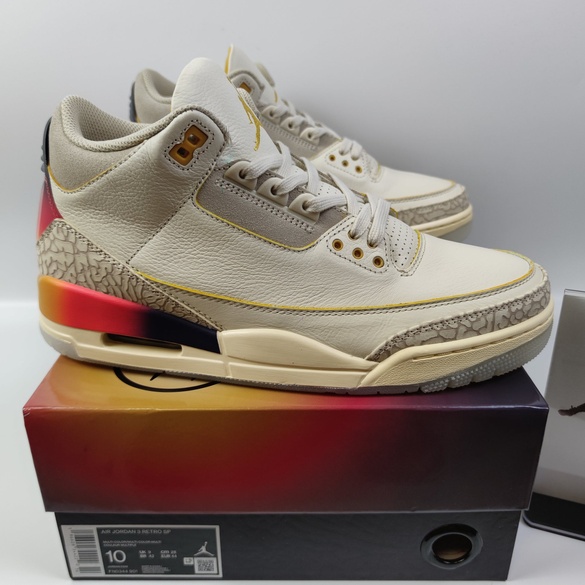J Balvin x Air Jordan 3 Retro SP FN0344-901 - Fashion Sneaker1818