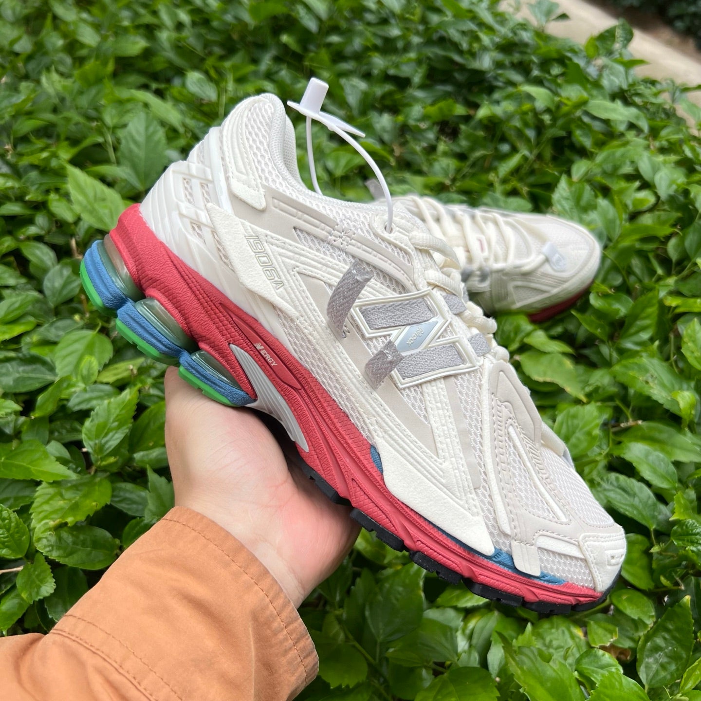 New Balance 1906A Sea Salt Astro Dust M1906AB - Nike x Jordan