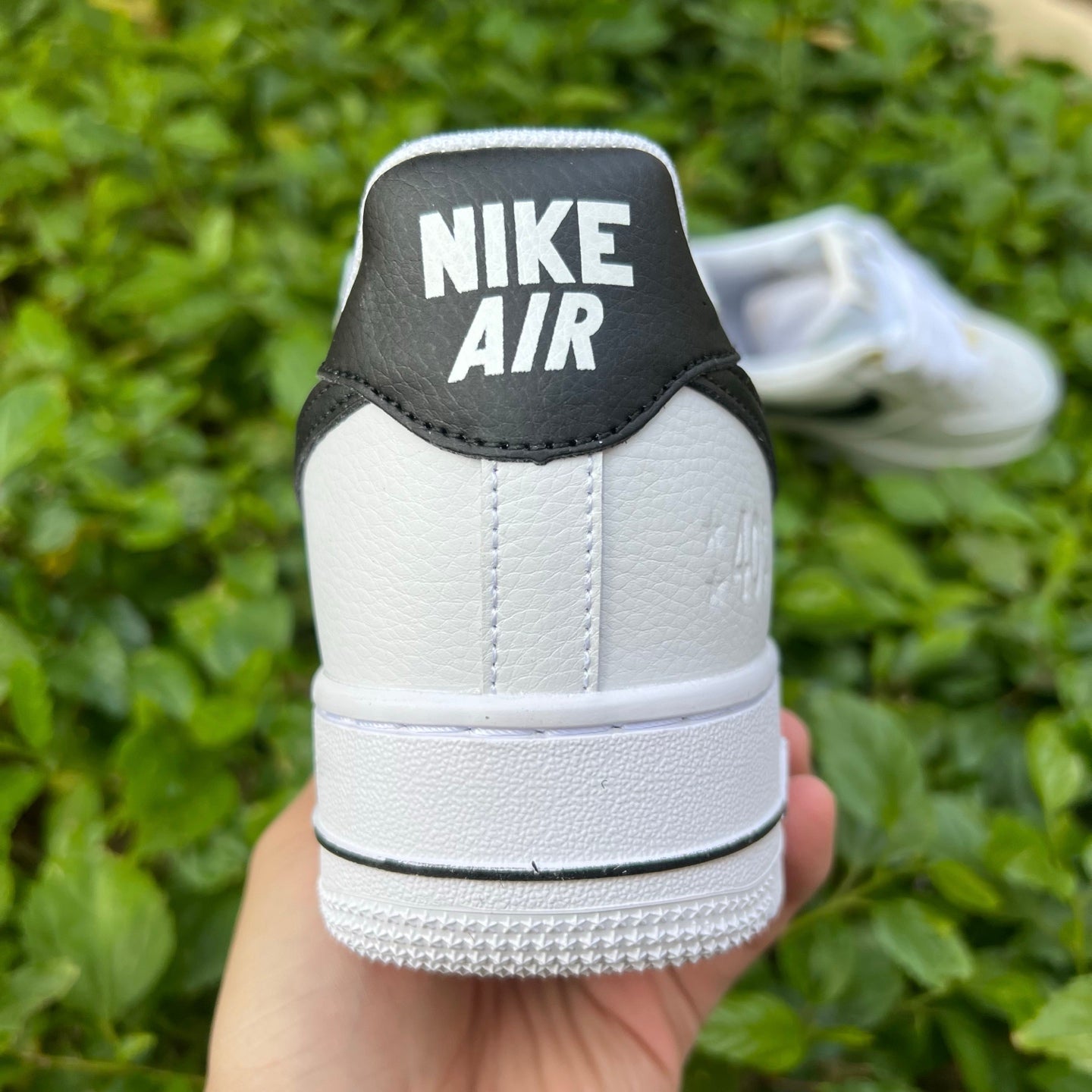 Nike Air Force 1 Low '07 LV8 40th Anniversary White Black DQ7658-100 - Nike x Jordan