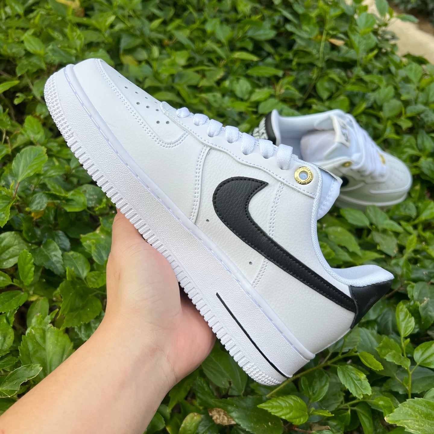 Nike Air Force 1 Low '07 LV8 40th Anniversary White Black DQ7658-100 - Nike x Jordan