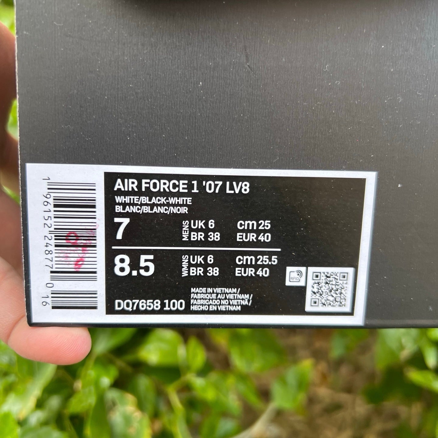 Nike Air Force 1 Low '07 LV8 40th Anniversary White Black DQ7658-100 - Nike x Jordan