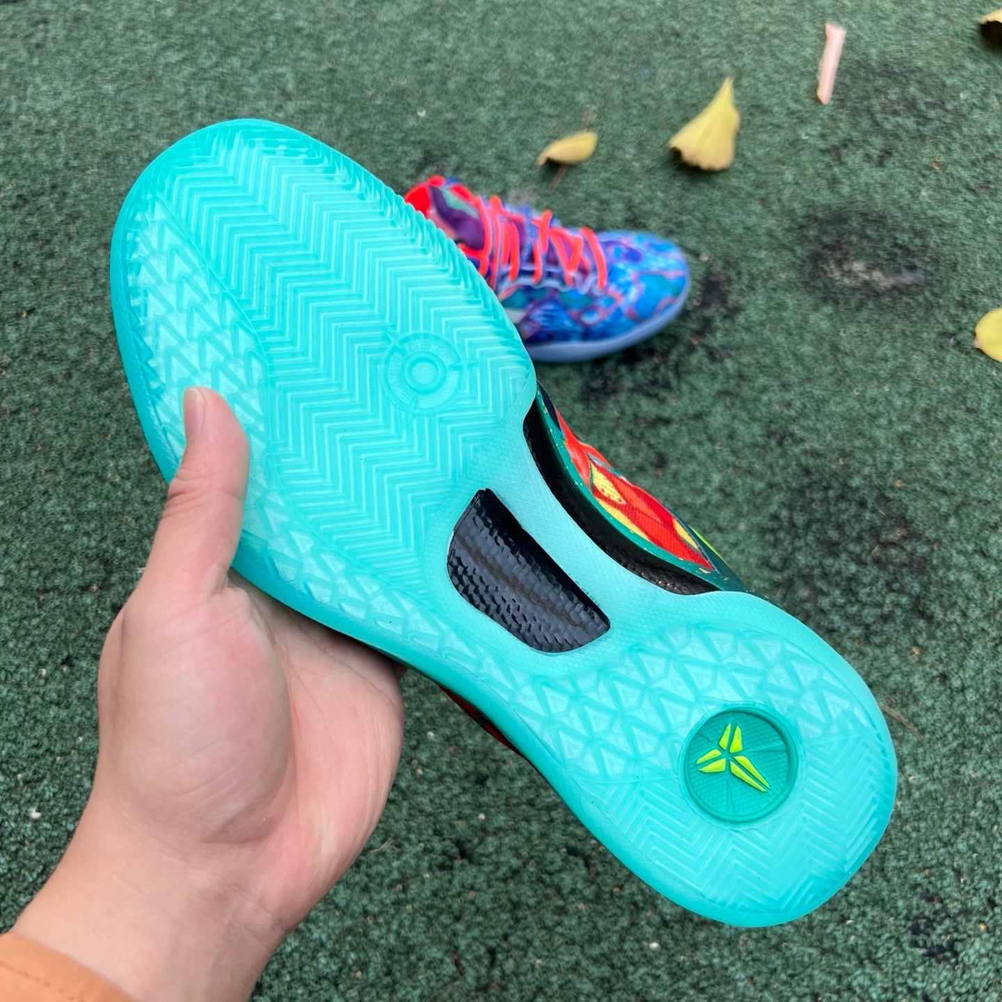 Nike Kobe 8 Protro What the (2025) HM9621-900 - Nike x Jordan