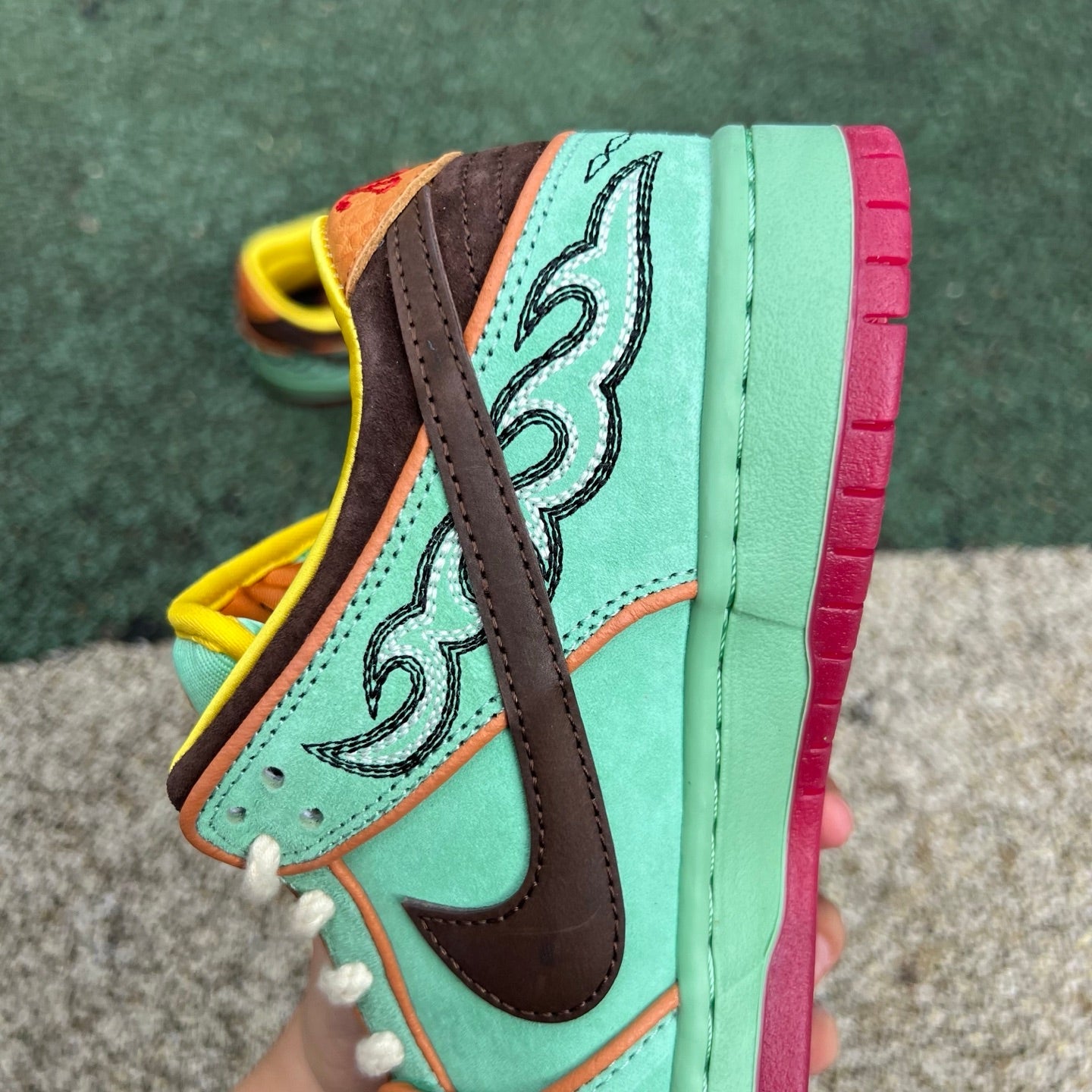 Nike SB Dunk Low "Shenron" HF3058-300 - Nike x Jordan