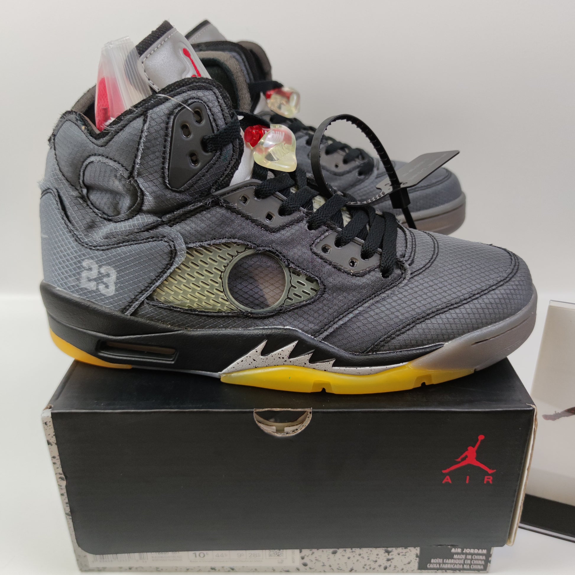 Off-White x Air Jordan 5 Retro SP CT8480-001 - Nike x Jordan