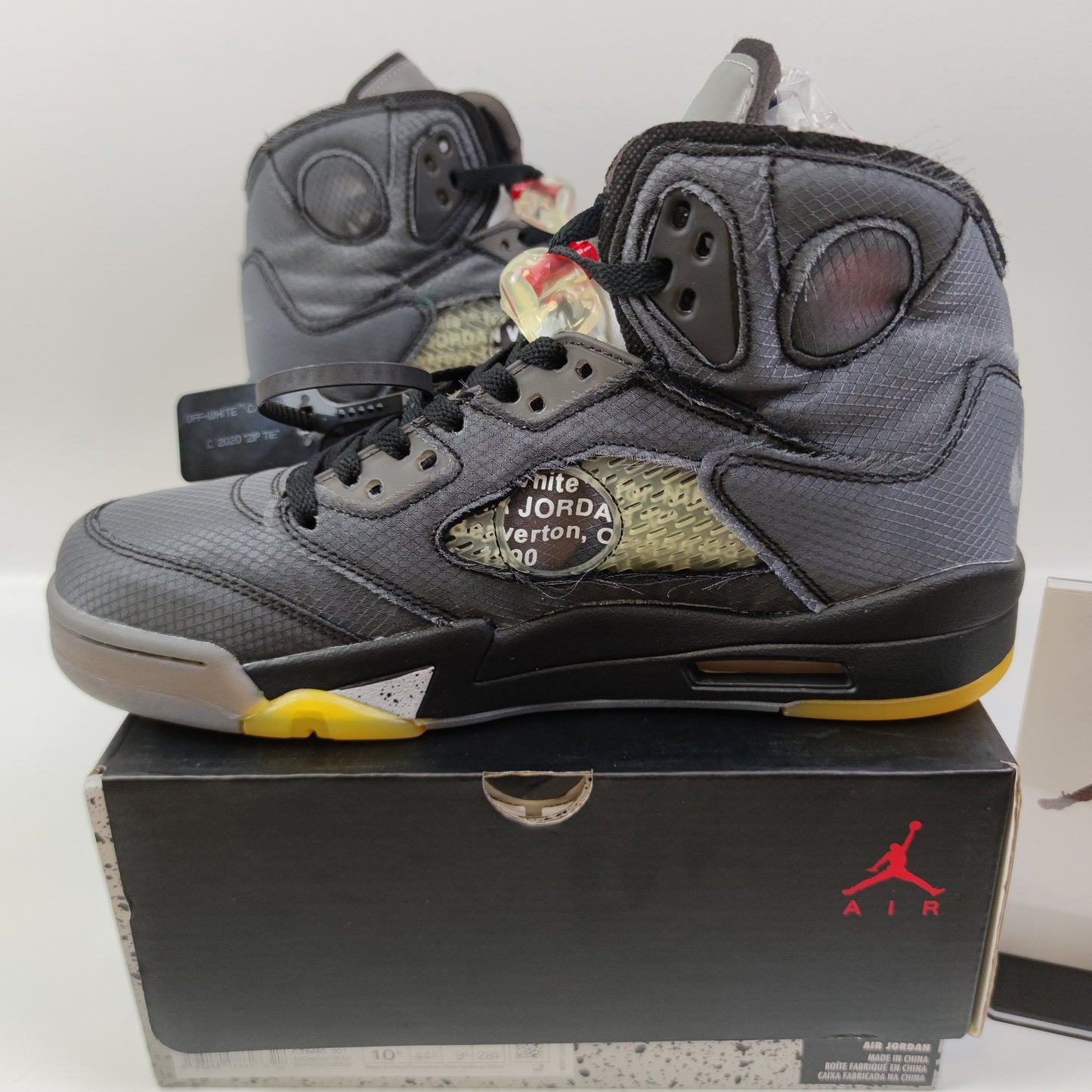 Off-White x Air Jordan 5 Retro SP CT8480-001 - Nike x Jordan