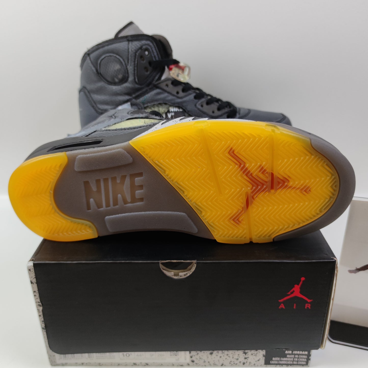 Off-White x Air Jordan 5 Retro SP CT8480-001 - Nike x Jordan