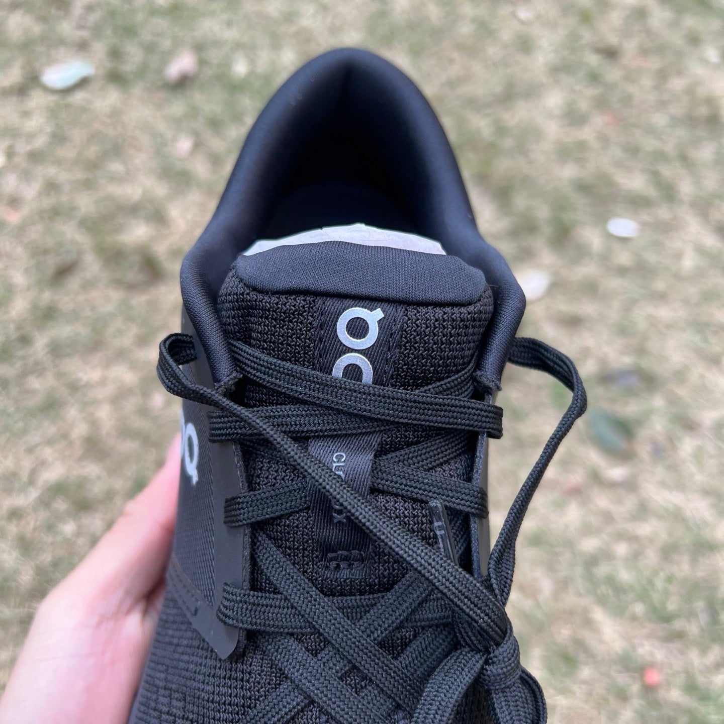 On Running Cloud X 4 Black Eclipse 3ME30040106 - Nike x Jordan