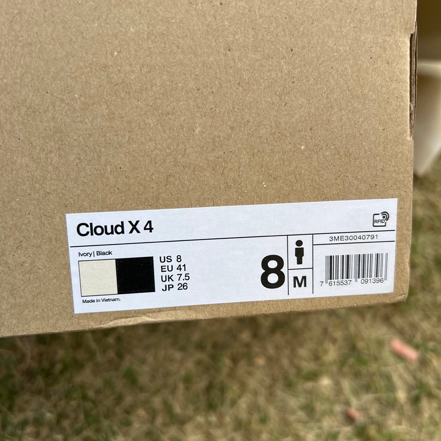 On Running Cloud X 4 Ivory Black 3ME30040791 - Nike x Jordan
