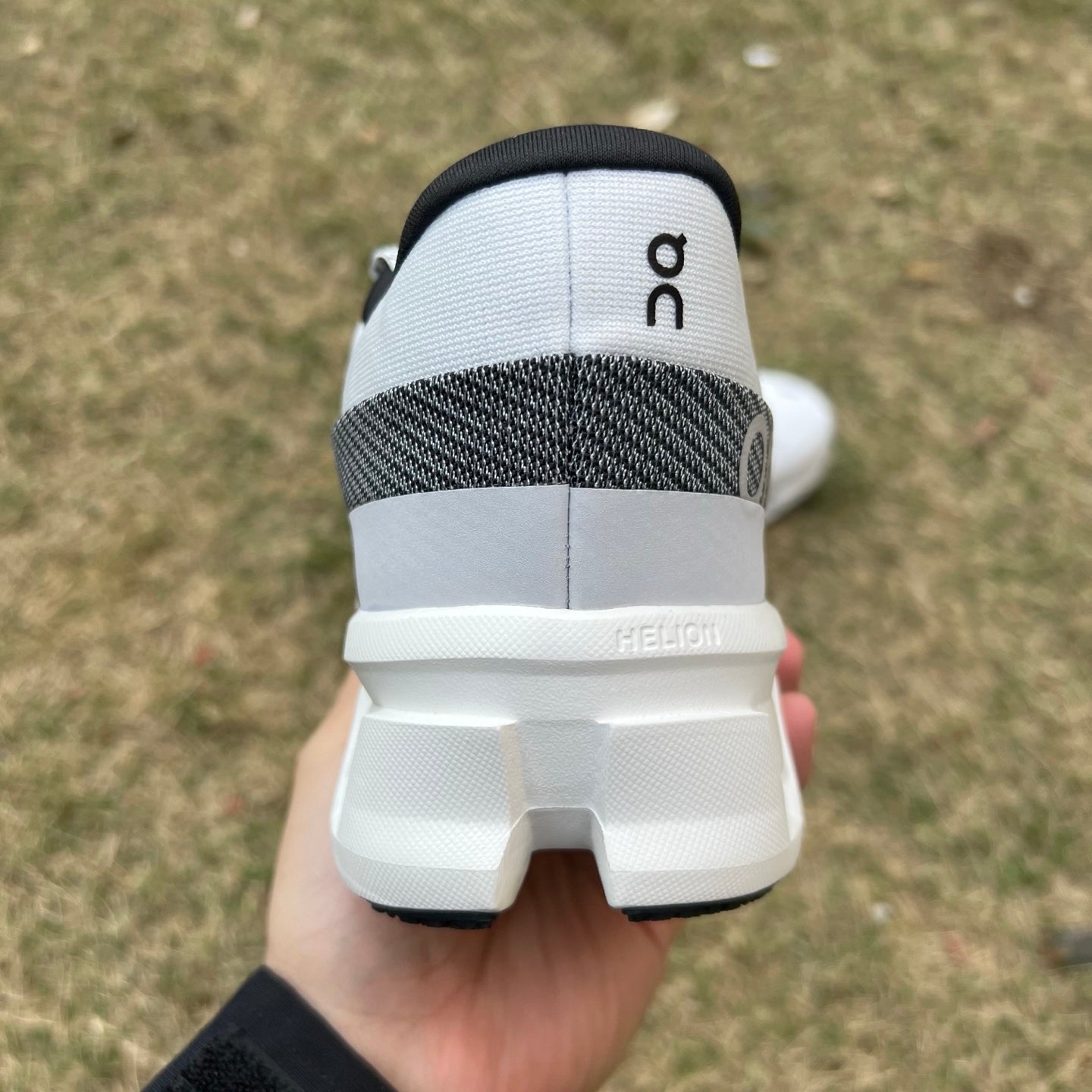 On Running Cloudmonster 2 White Frost 3ME10120664 - Nike x Jordan