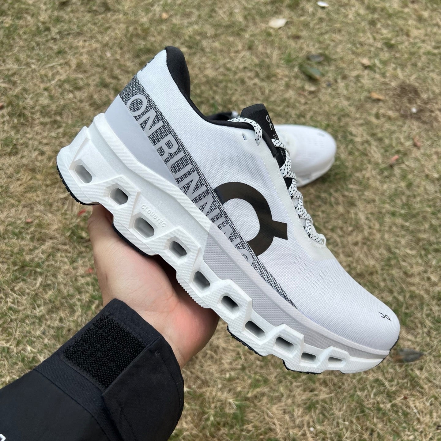 On Running Cloudmonster 2 White Frost 3ME10120664 - Nike x Jordan
