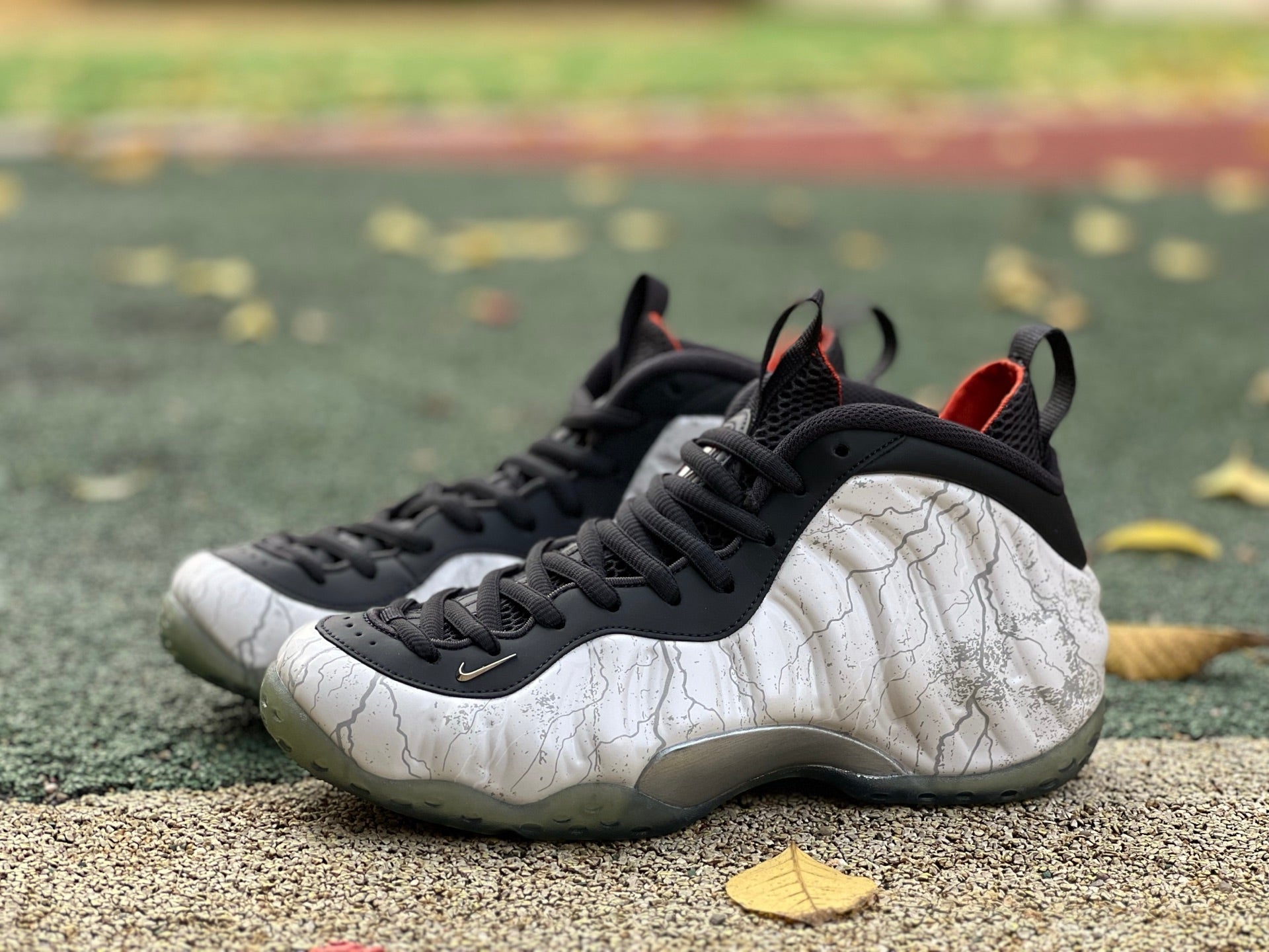TEKKEN 8 x Nike Air Foamposite One Premium "Jin Kazama" HF6367-001 - Nike x Jordan