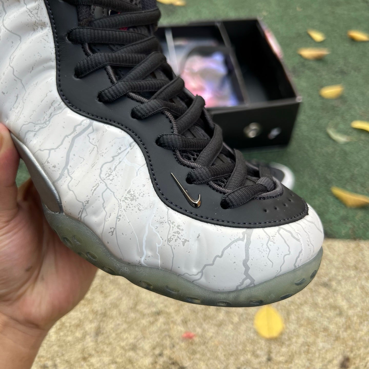 TEKKEN 8 x Nike Air Foamposite One Premium "Jin Kazama" HF6367-001 - Nike x Jordan