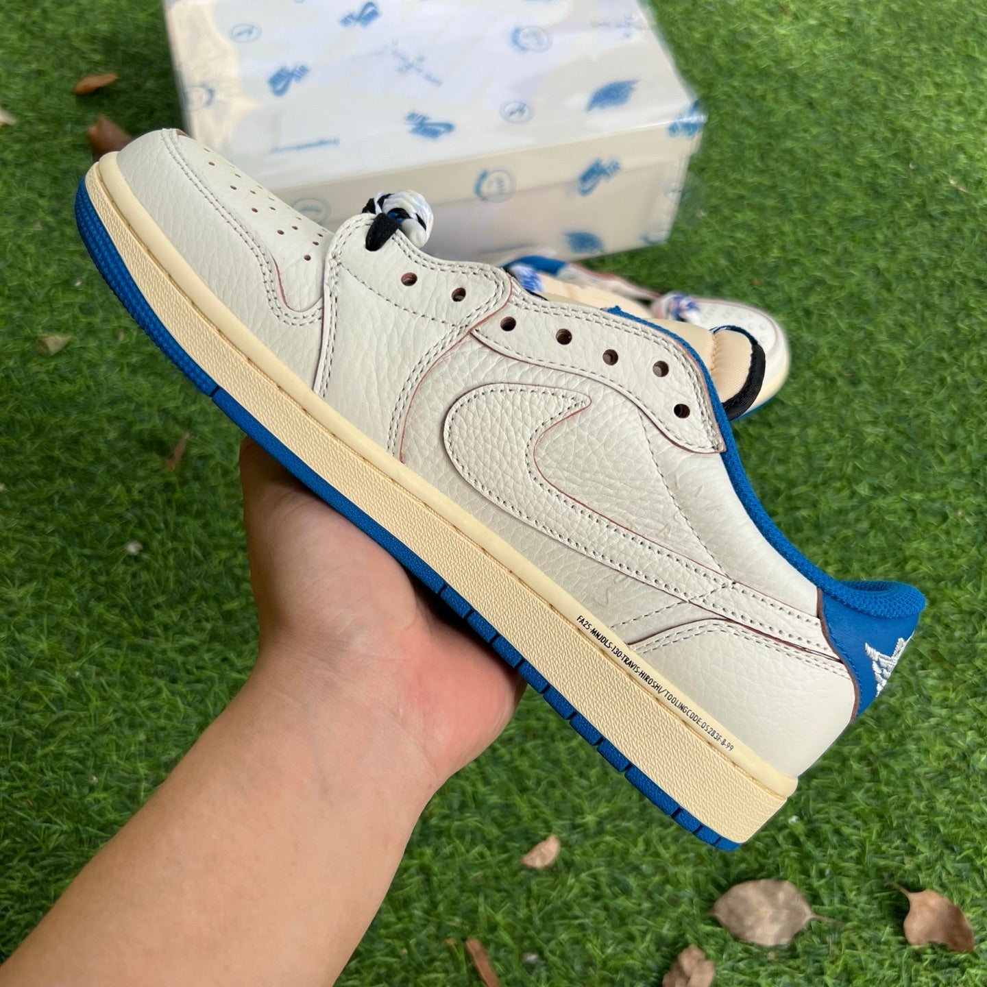 Travis Scott x Air Jordan 1 Low OG DM7866-104 - Nike x Jordan