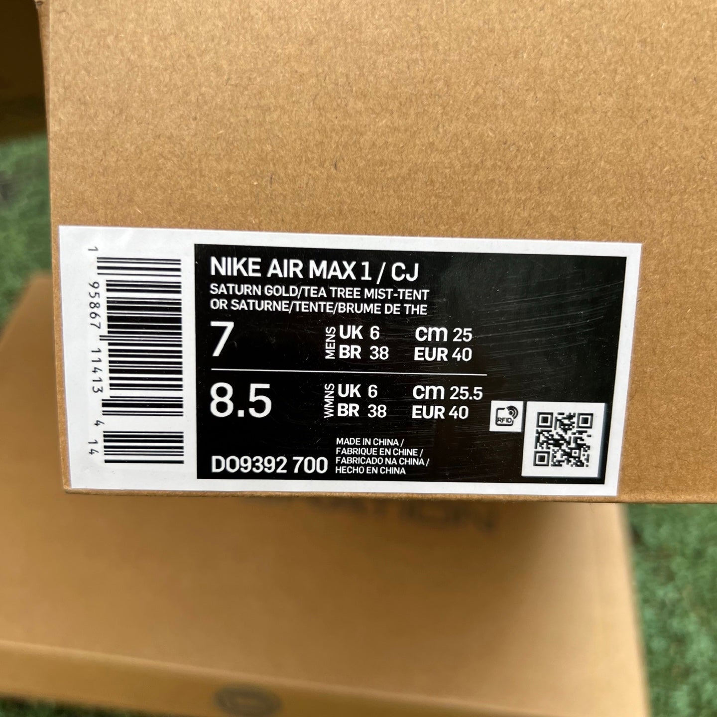 Travis Scott x Nike Air Max 1 "saturn gold" DO9392-700 - Nike x Jordan
