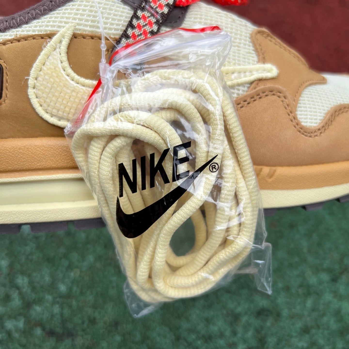 Travis Scott x Nike Air Max 1 "wheat" DO9392-701 - Nike x Jordan