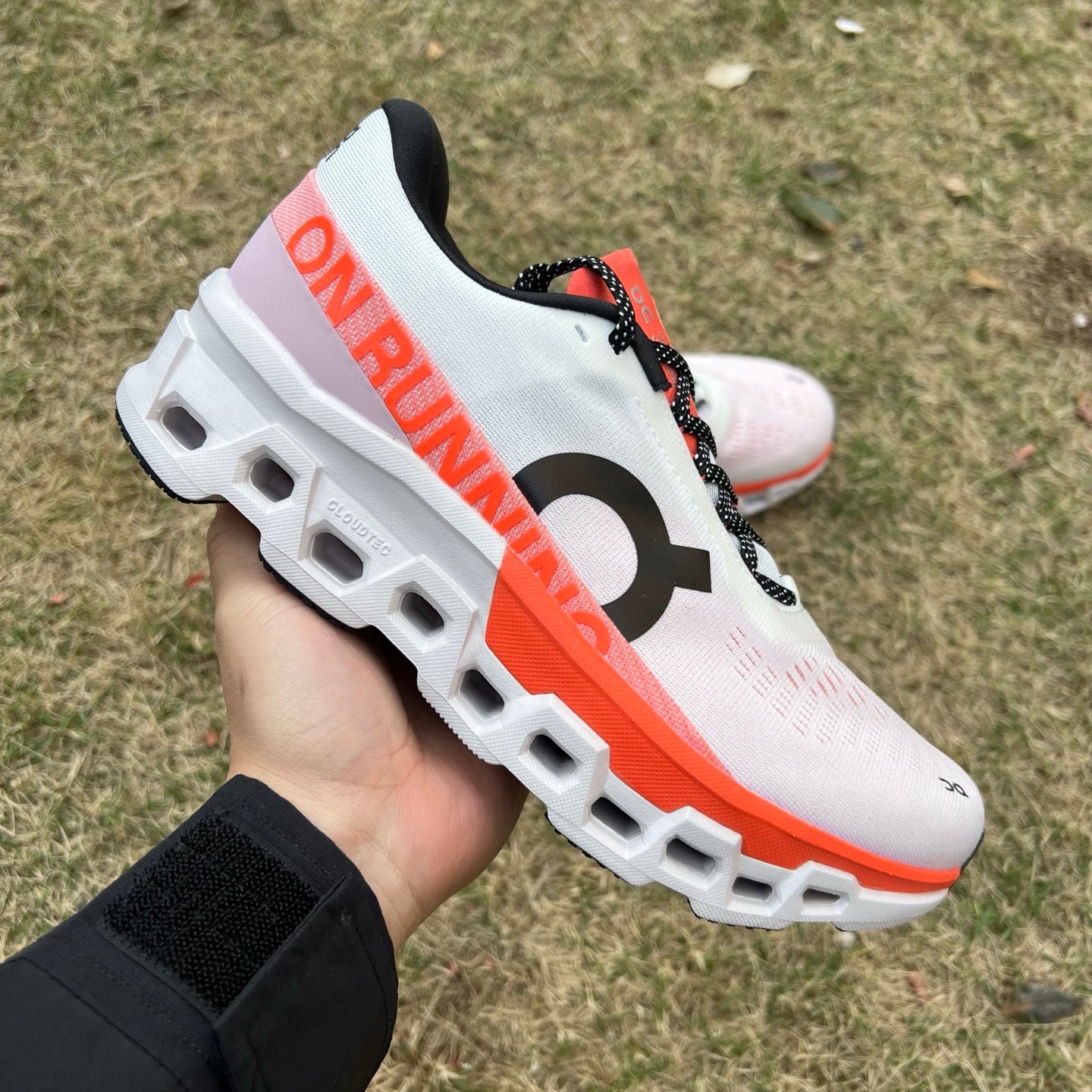 On Running Cloudmonster 2 Undyed Flame 3ME10121527 - Nike x Jordan