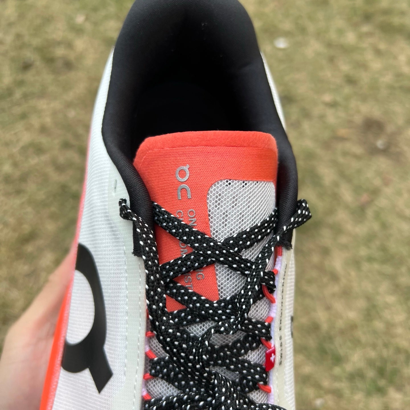 On Running Cloudmonster 2 Undyed Flame 3ME10121527 - Nike x Jordan