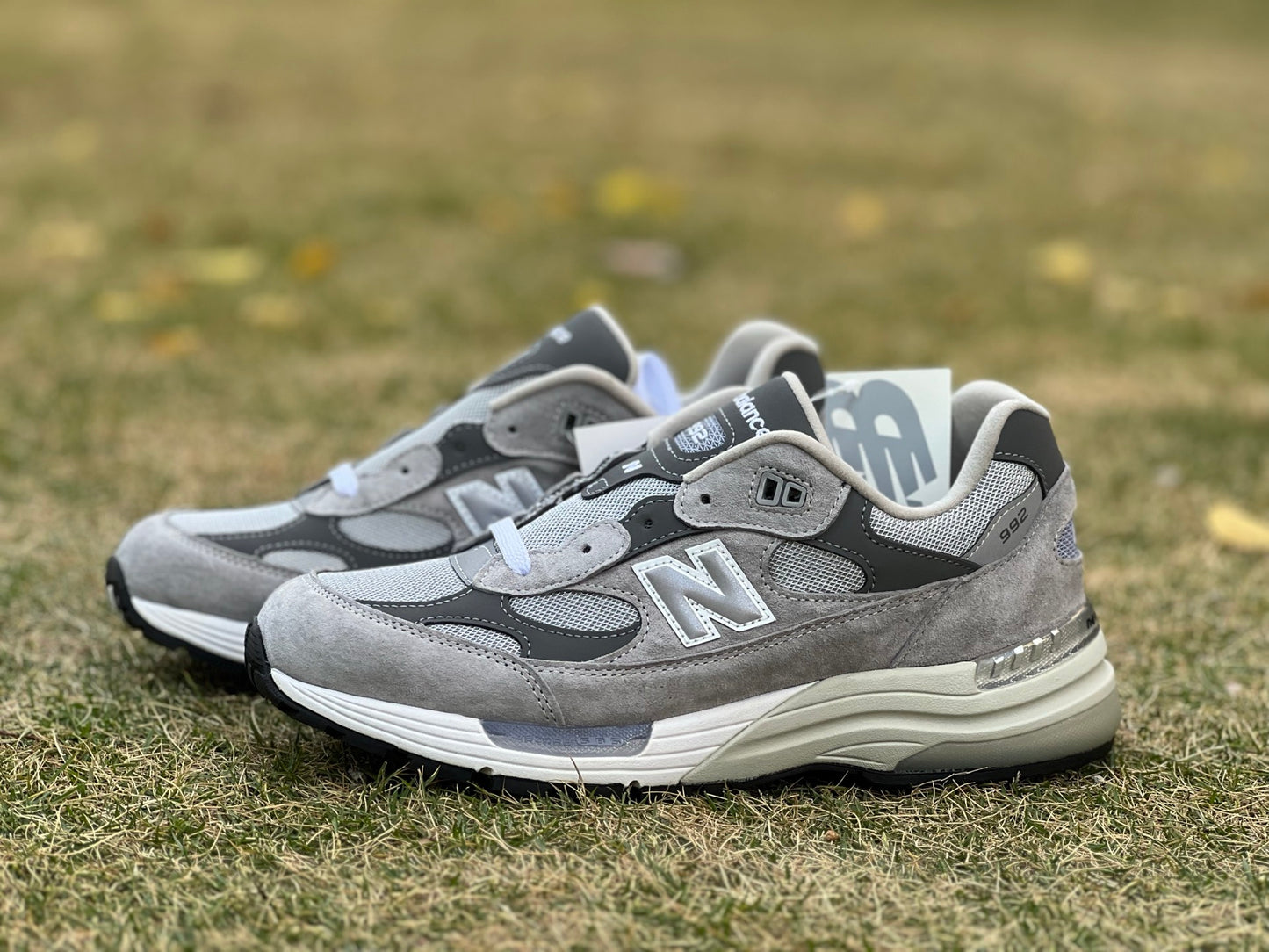 New Balance 992 MiUSA Grey Silver Metallic U992GY - Nike x Jordan