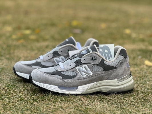 New Balance 992 MiUSA Grey Silver Metallic U992GY - Nike x Jordan