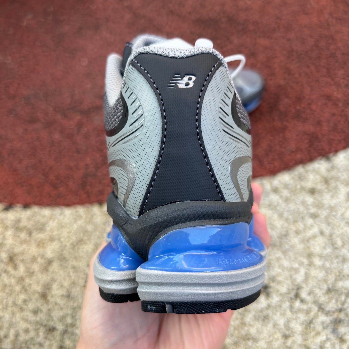 New Balance Abzorb 2000 Faded Black Blue U20009MI - Nike x Jordan