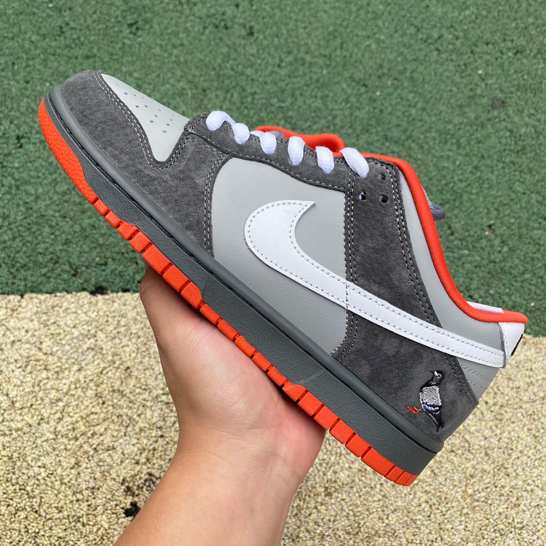 Nike SB Dunk Low Staple NYC Pigeon 304292-011 - Nike x Jordan