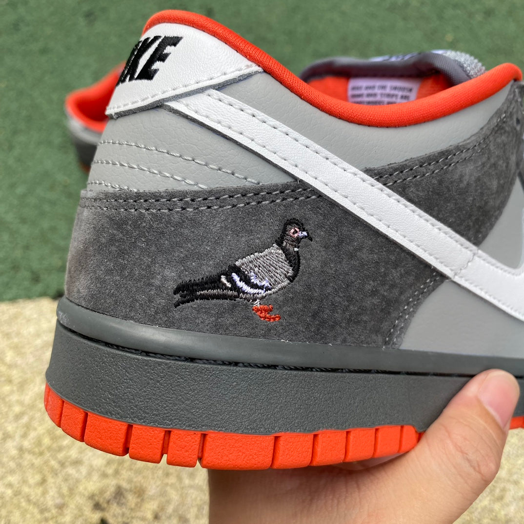 Nike SB Dunk Low Staple NYC Pigeon 304292-011 - Nike x Jordan