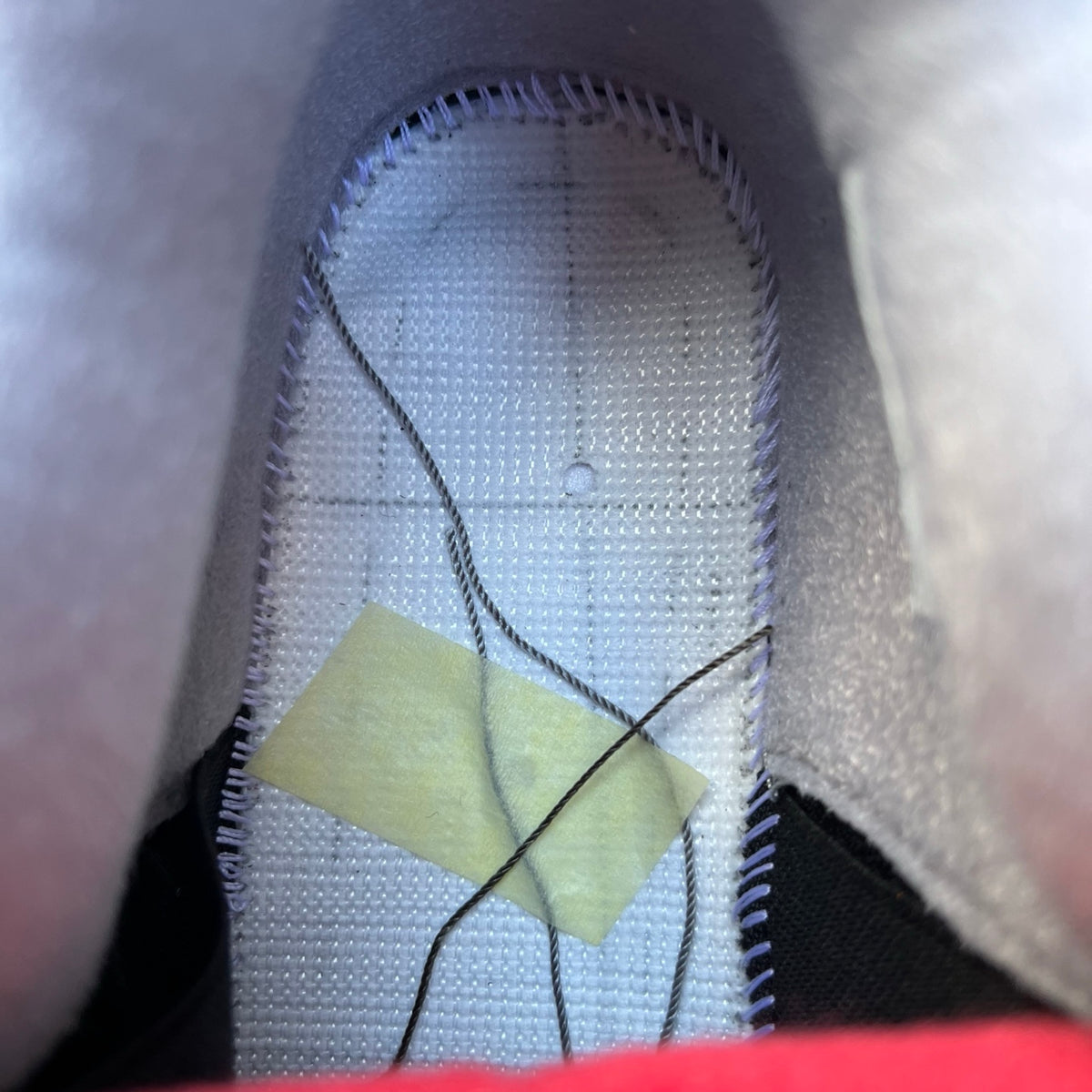 Air Jordan 4 Retro OG Bred 2026 IX8180-001