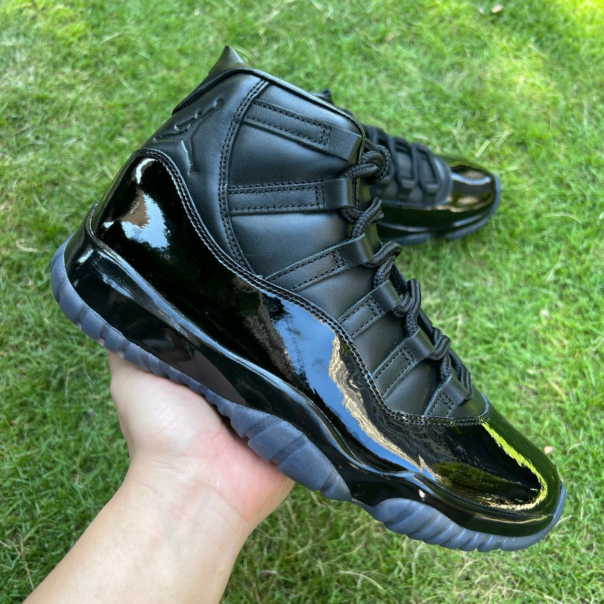 Air Jordan 11 Retro Comme des Garcons Homme Plus Black IV7639-001