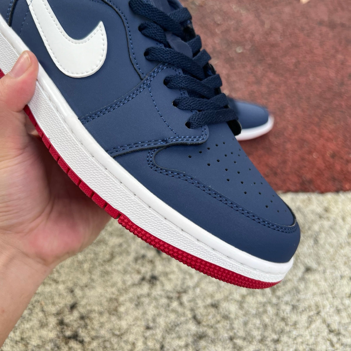Air Jordan 1 Retro Low OG Howard University Bison IX8478-410