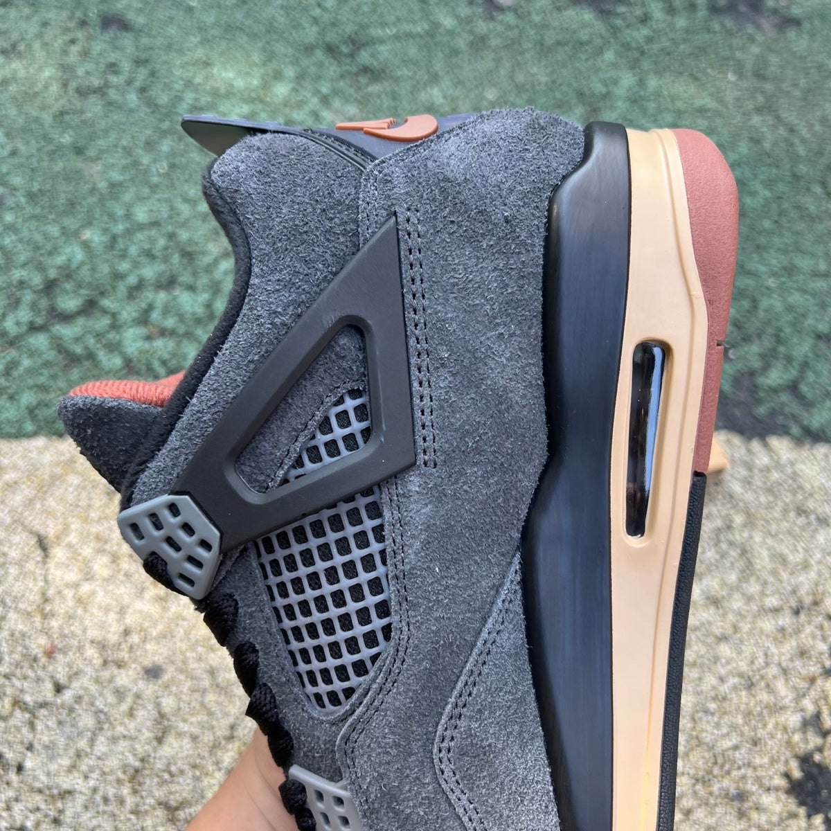 Nike Air Jordan 4 Retro London IV6048-001