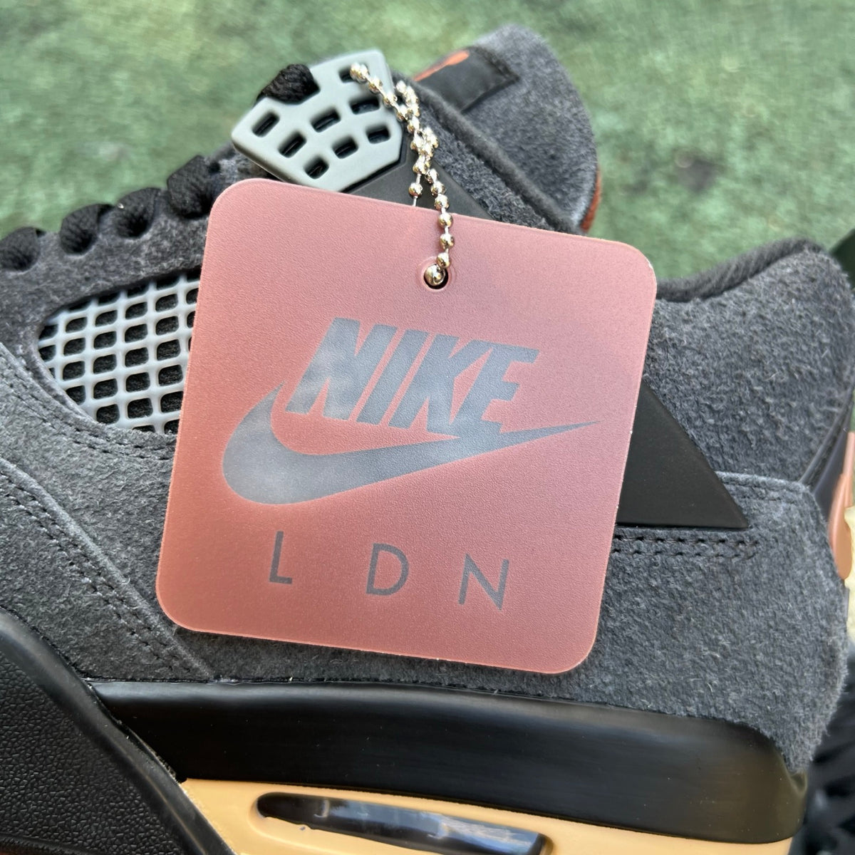 Nike Air Jordan 4 Retro London IV6048-001