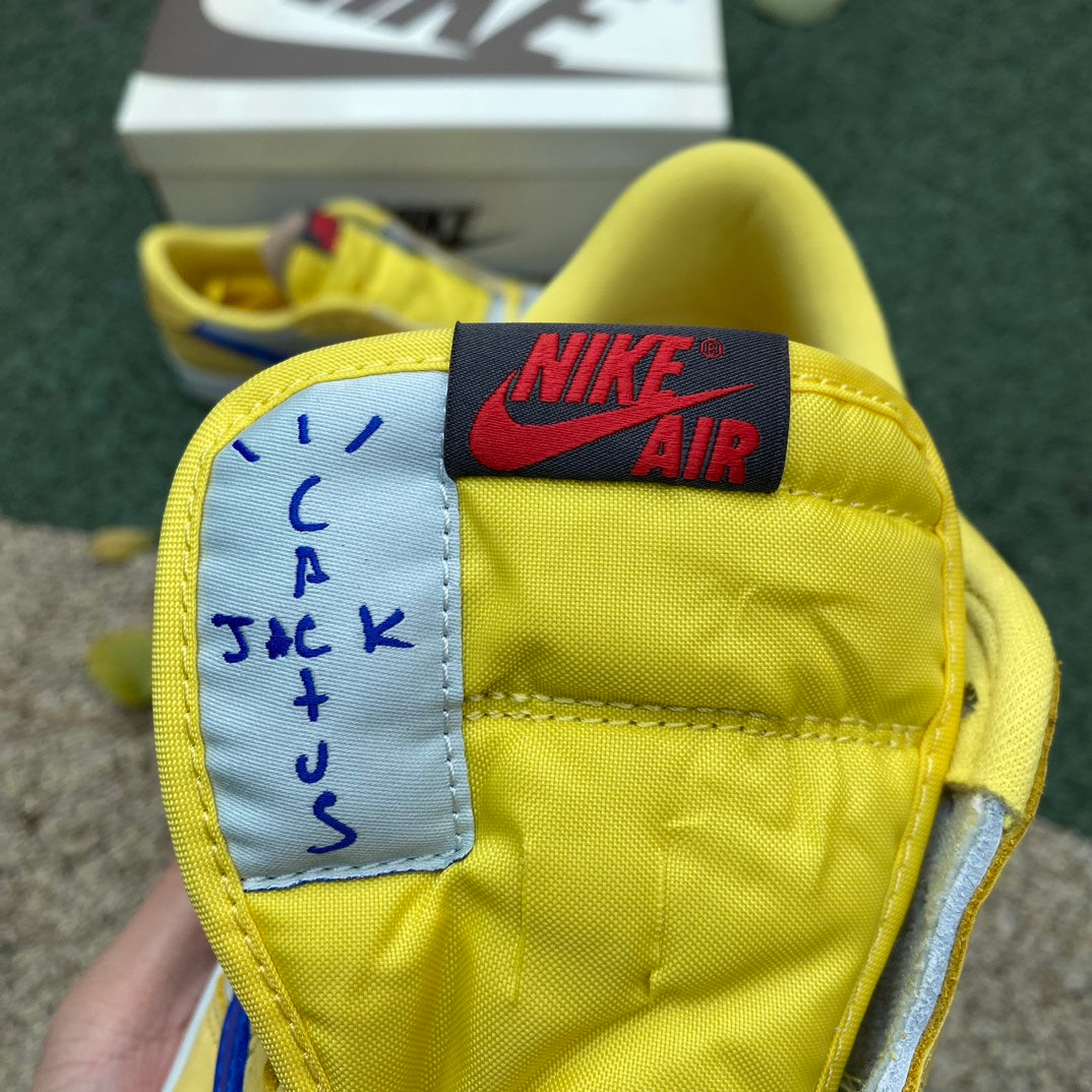 Nike Air Jordan 1 Retro Low OG SP Travis Scott Canary (Women's) DZ4137-700