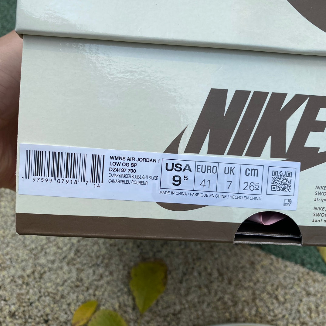 Nike Air Jordan 1 Retro Low OG SP Travis Scott Canary (Women's) DZ4137-700