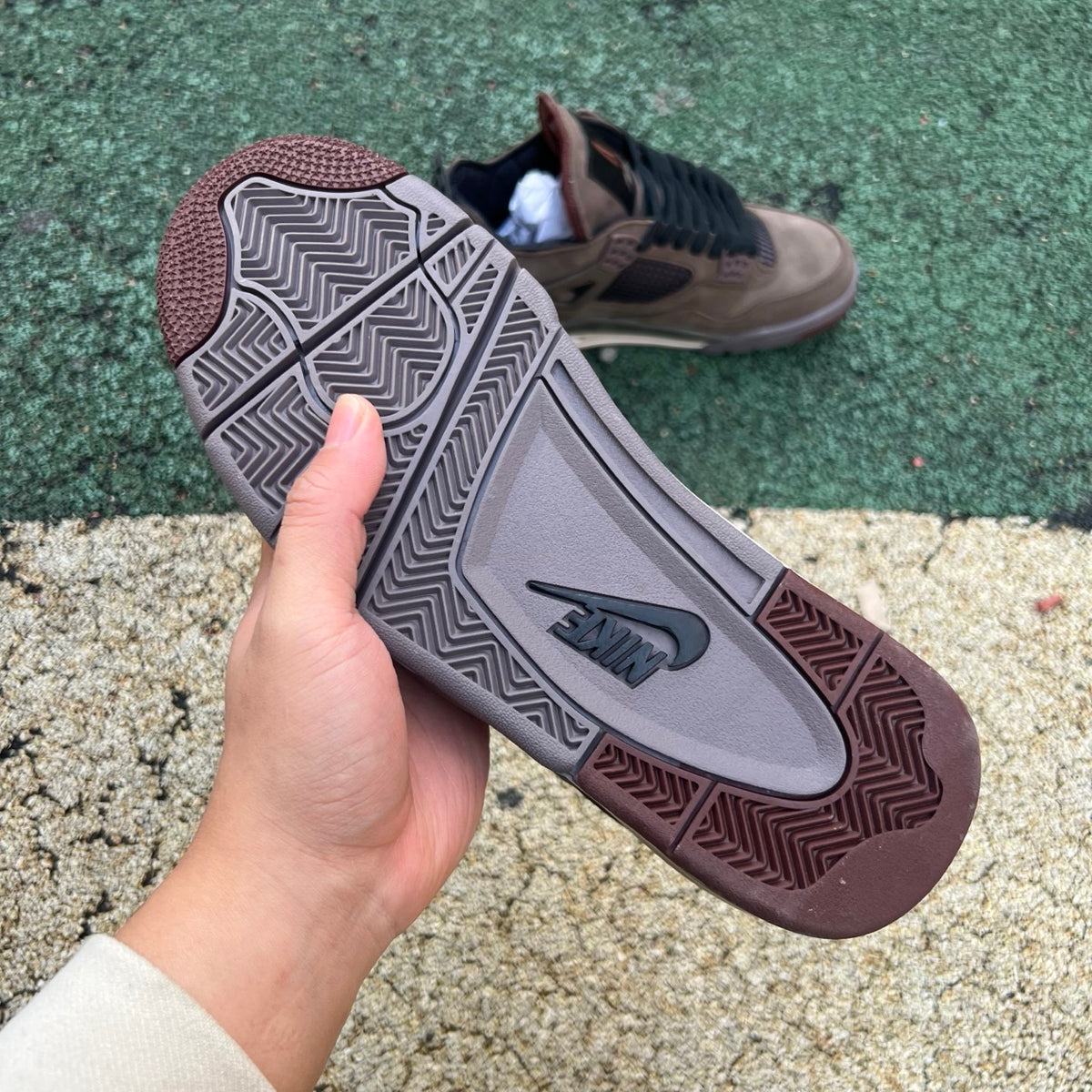 Nike Air Jordan 4 Retro SP A Ma Maniére Dark Mocha IF3102-200