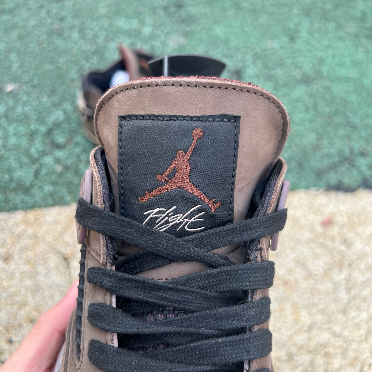 Nike Air Jordan 4 Retro SP A Ma Maniére Dark Mocha IF3102-200