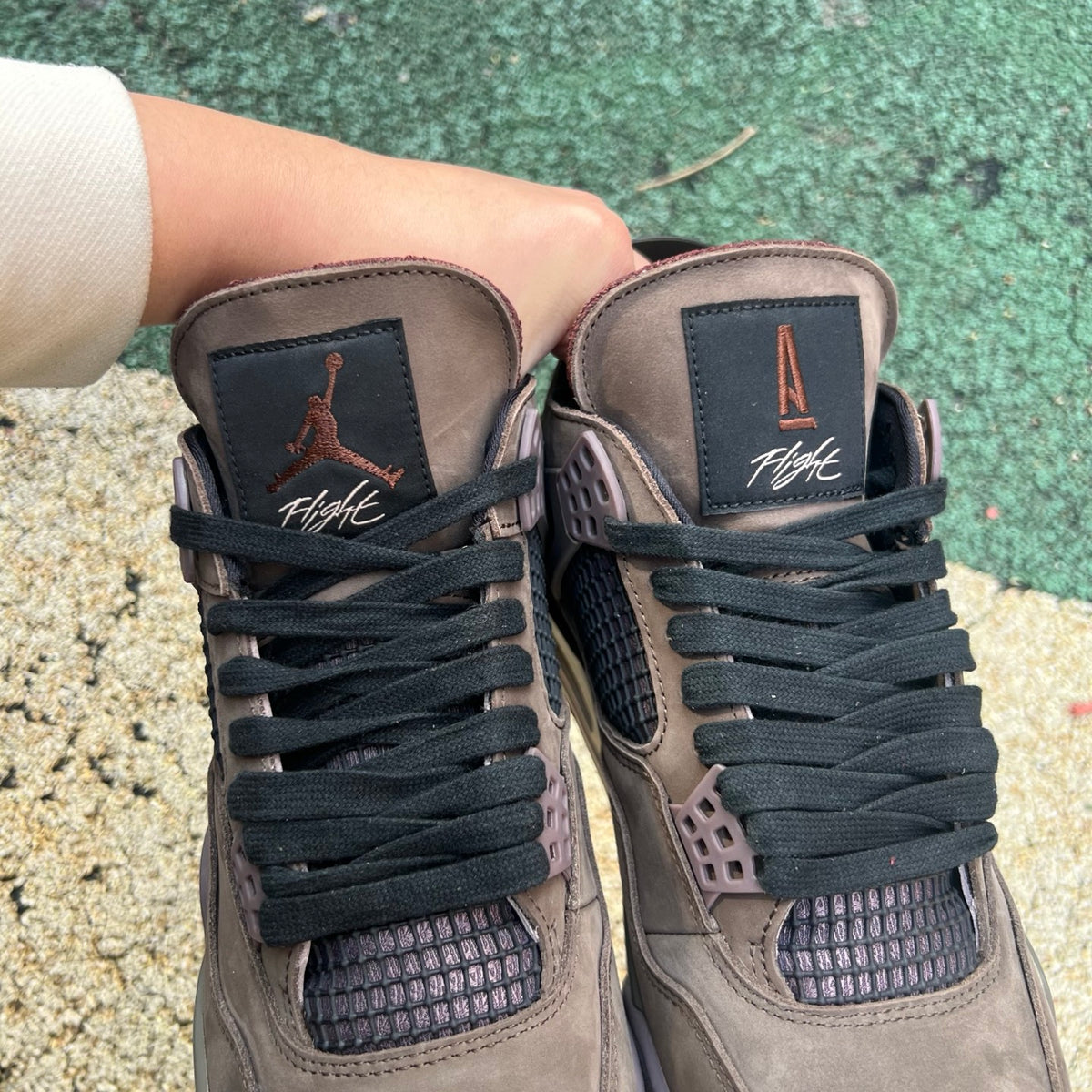 Nike Air Jordan 4 Retro SP A Ma Maniére Dark Mocha IF3102-200