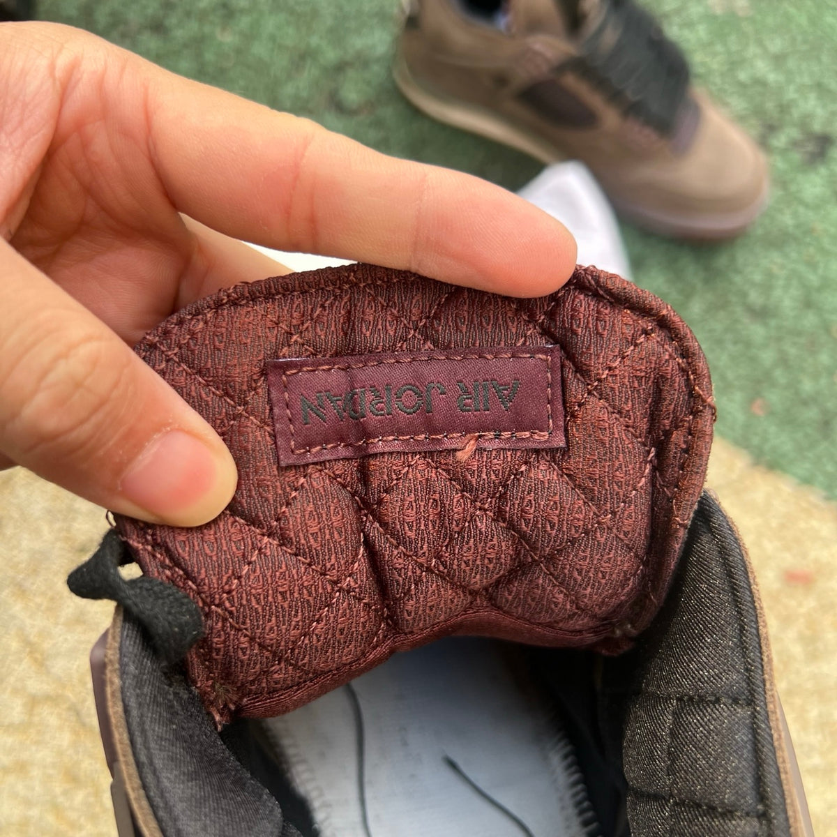 Nike Air Jordan 4 Retro SP A Ma Maniére Dark Mocha IF3102-200