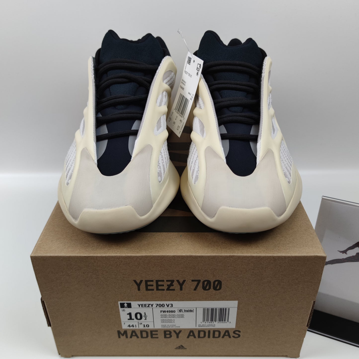 Adidas Originals Yeezy 700 V3 "Azael" FW4980 - Nike x Jordan